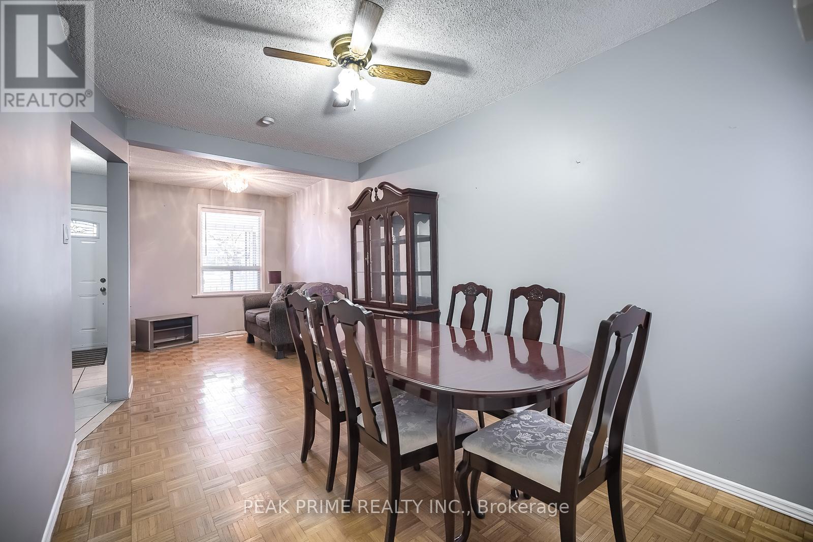 11 Bloem Avenue, Toronto, Ontario  M6E 1R9 - Photo 9 - W12161095