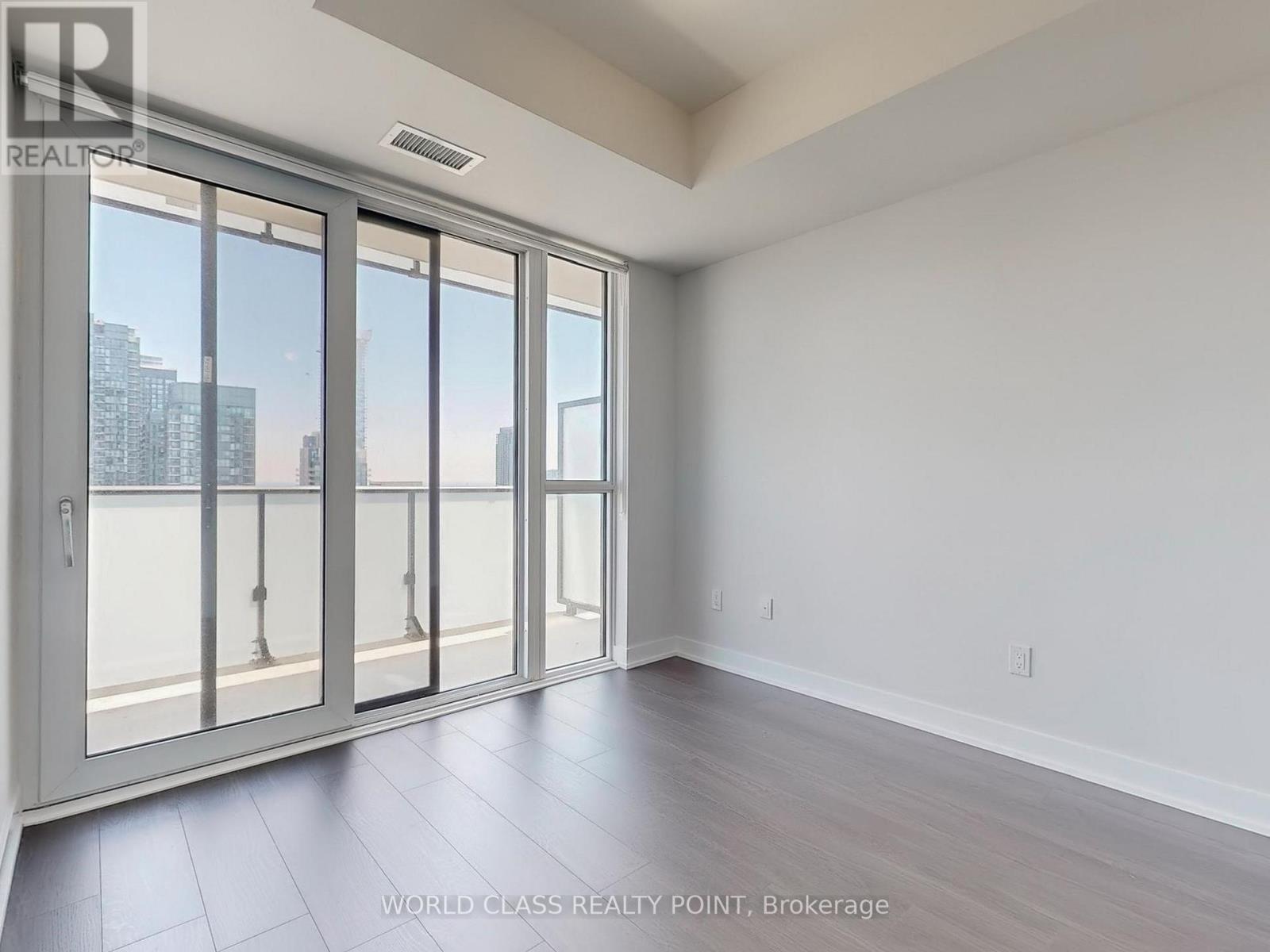 2703 - 430 Square One Drive, Mississauga, Ontario  L5B 0L6 - Photo 16 - W12161107