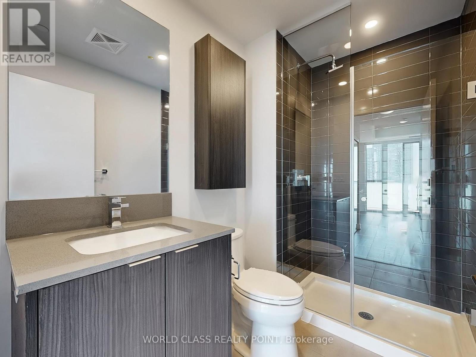2703 - 430 Square One Drive, Mississauga, Ontario  L5B 0L6 - Photo 19 - W12161107