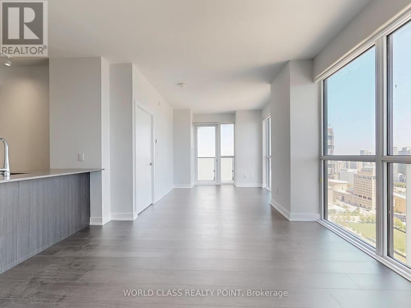 2703 - 430 Square One Drive, Mississauga, Ontario  L5B 0L6 - Photo 6 - W12161107