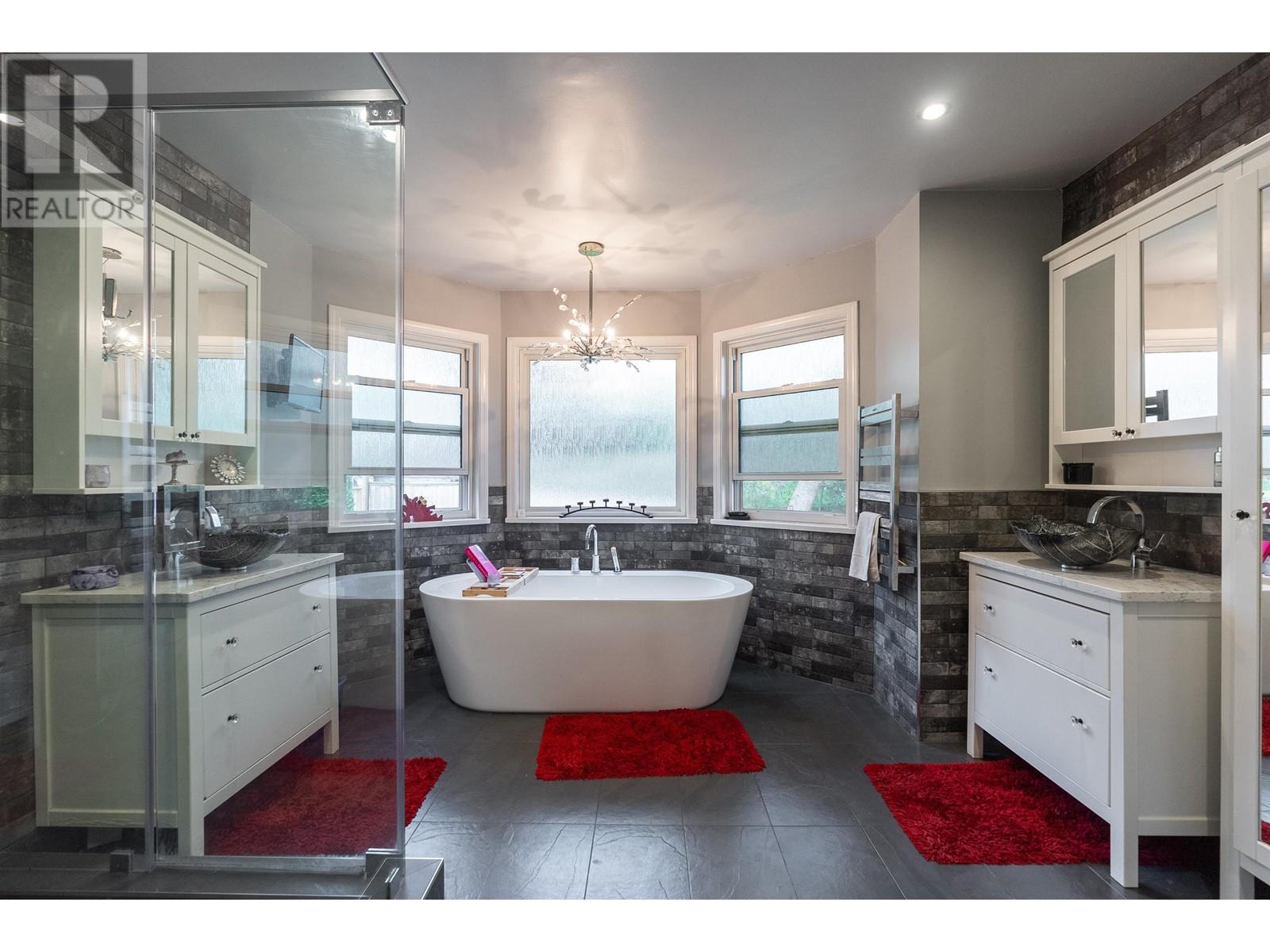 318 Roche Point Drive, North Vancouver, British Columbia  V7G 2M2 - Photo 25 - R3004420