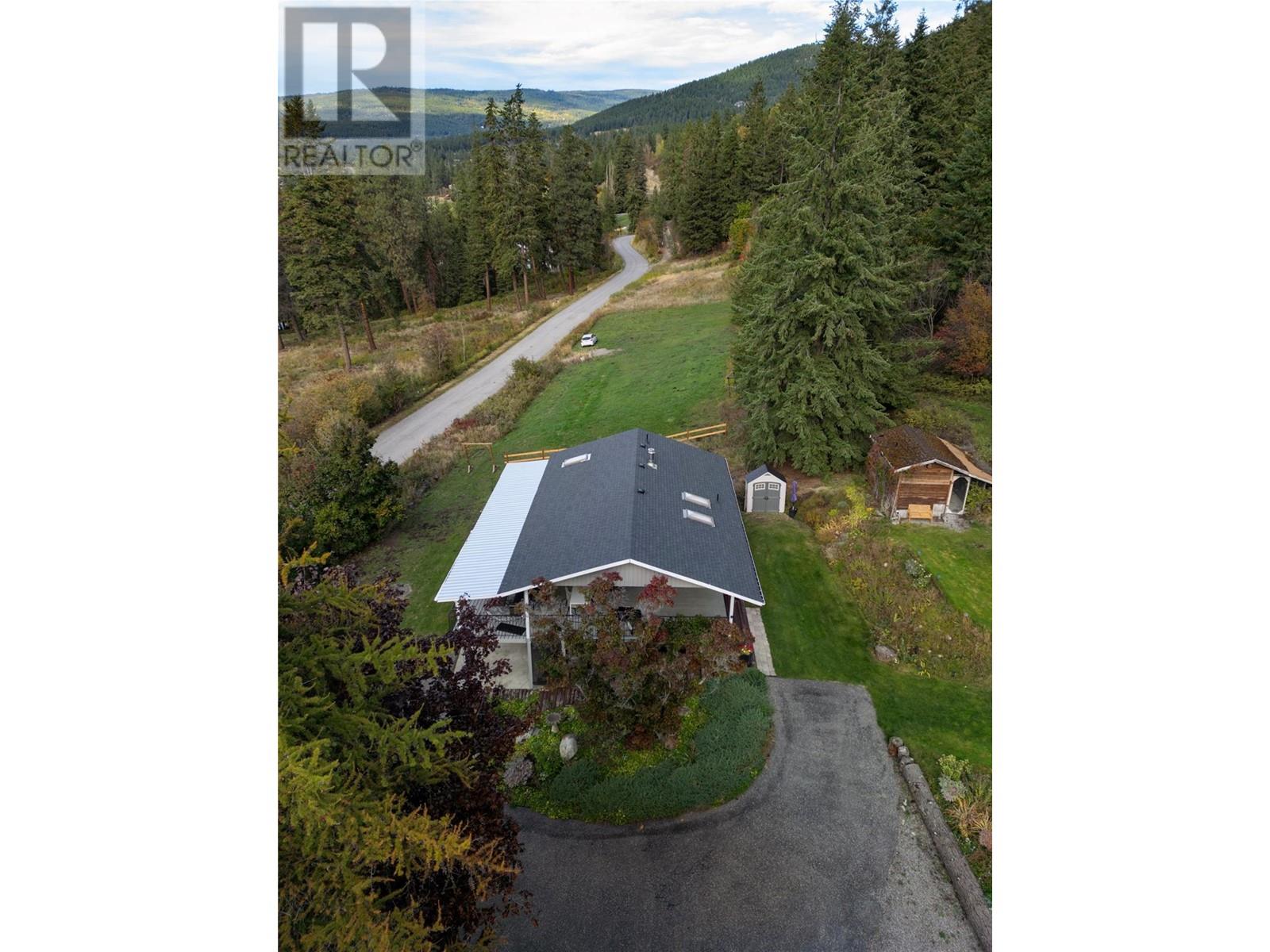 5221/5241 Hartnell Road, Vernon, BC V1B3J4