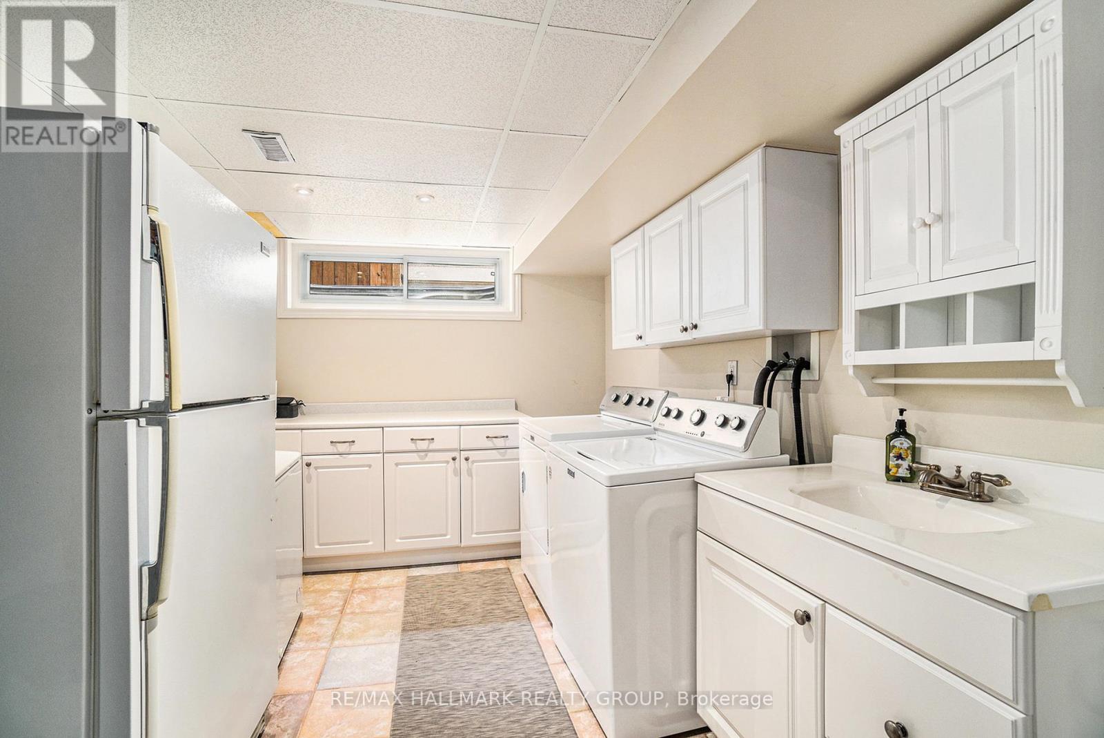 617 La Verendrye Drive, Ottawa, Ontario  K1J 7C2 - Photo 28 - X12161122