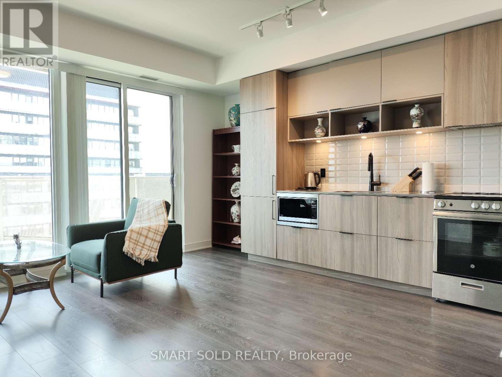 905 - 60 Tannery Road, Toronto, Ontario  M5A 0S8 - Photo 9 - C12161124
