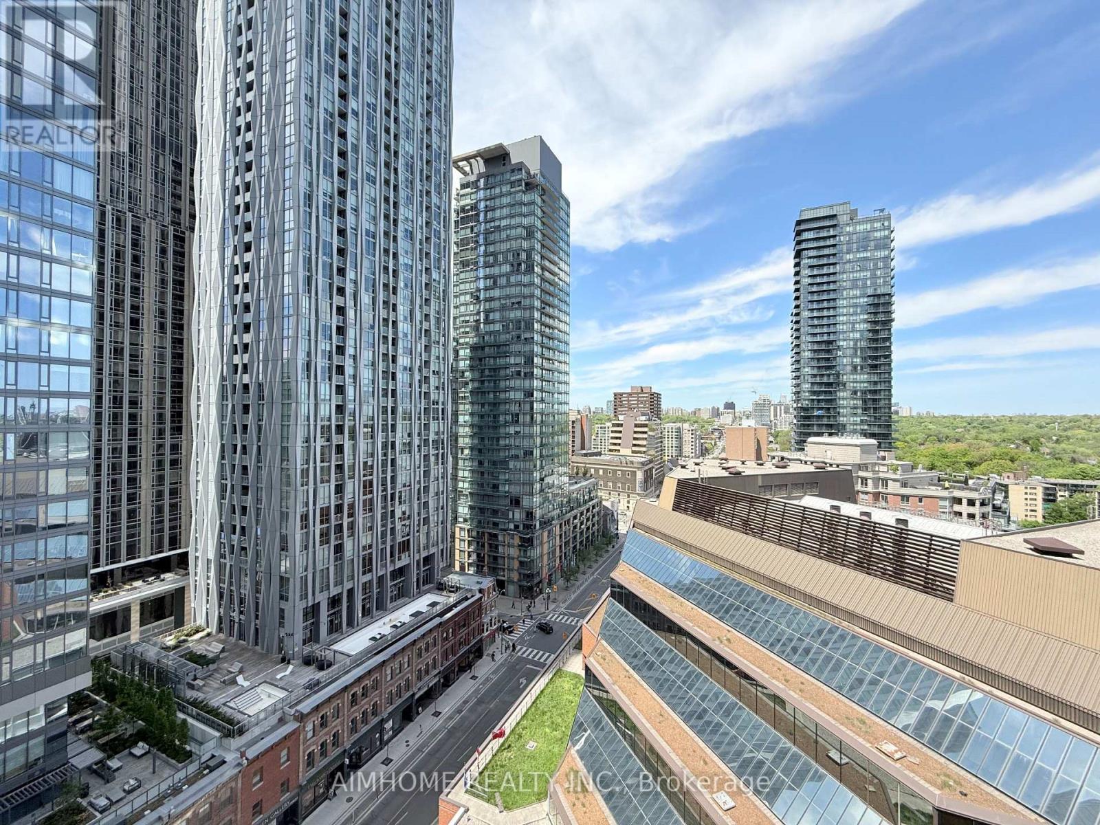1706 - 771 Yonge Street, Toronto, Ontario  M4W 0B8 - Photo 15 - C12161137