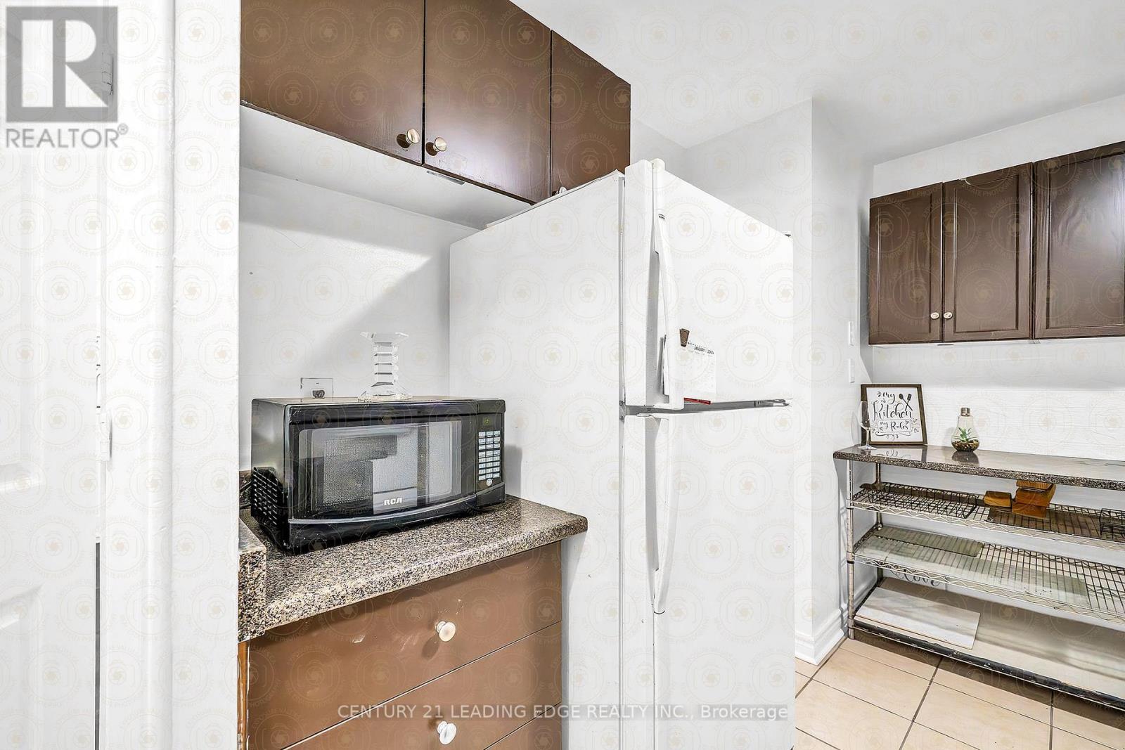 102 - 1690 Victoria Park Avenue, Toronto (Victoria Village), Ontario  M1R 1R1 - Photo 36 - C12161153