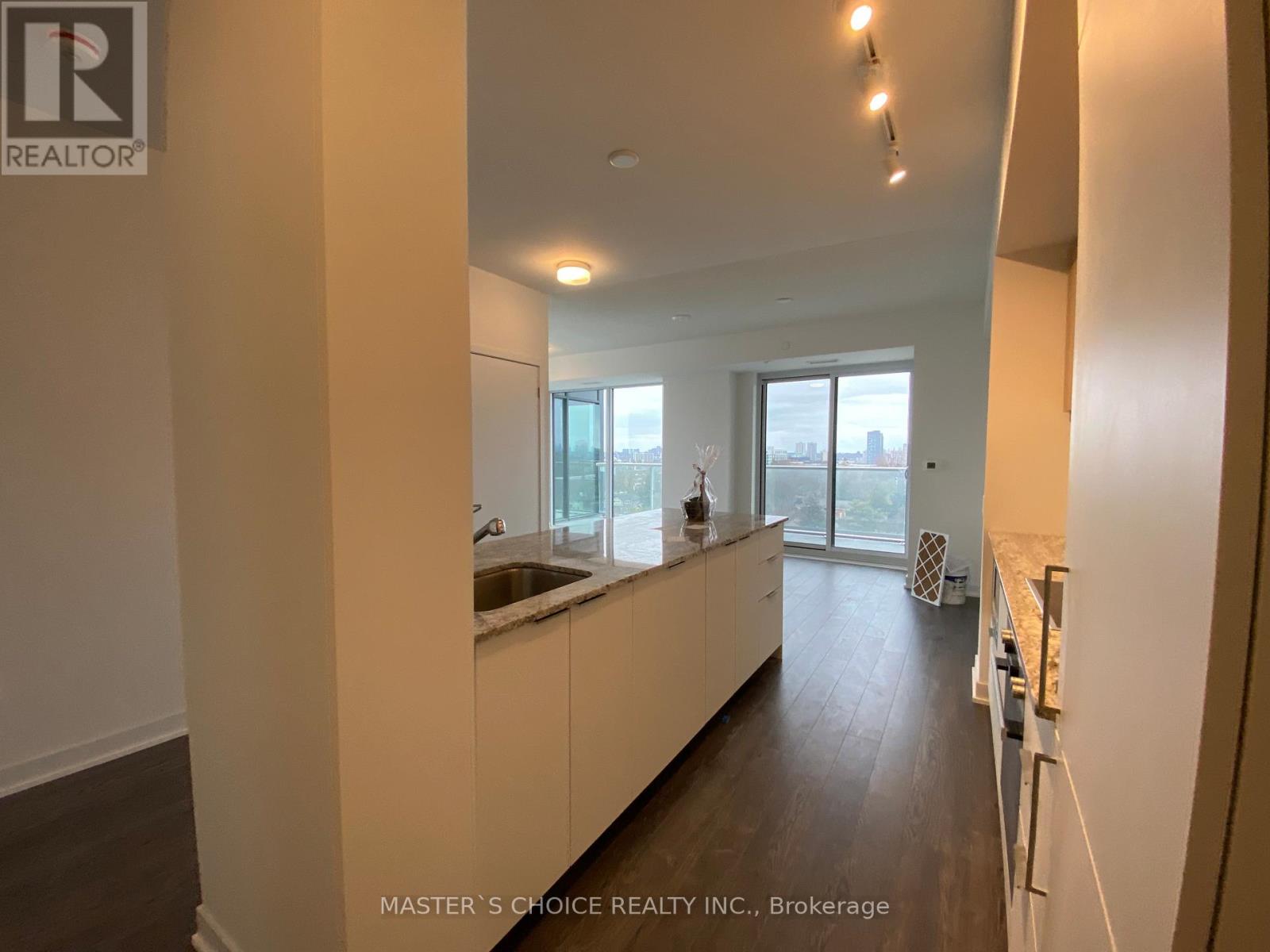807 - 20 O'neill Road, Toronto, Ontario  M3C 0R1 - Photo 8 - C12161155