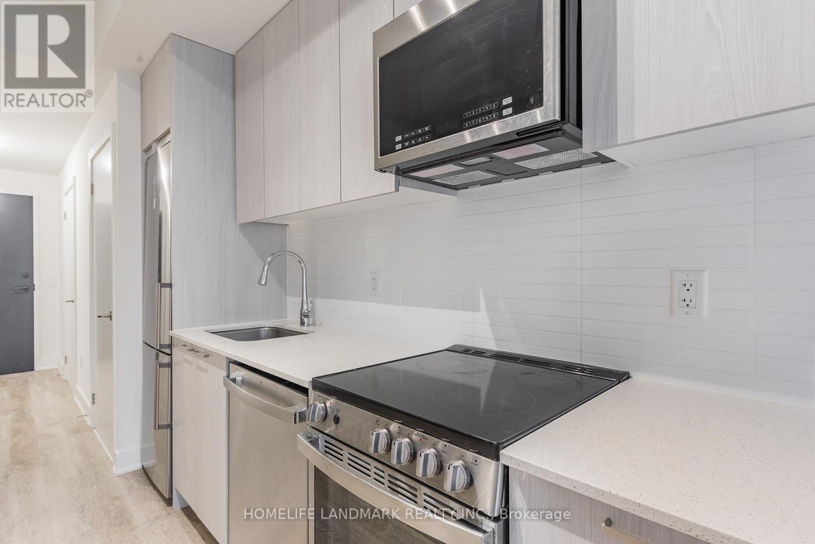 223 - 185 Deerfield Road, Newmarket, Ontario  L3Y 0G7 - Photo 6 - N12038913