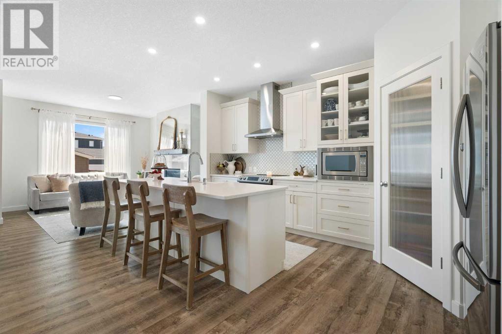 8 Chelsea Cape, Chestermere, Alberta  T1X 1Z4 - Photo 2 - A2220530
