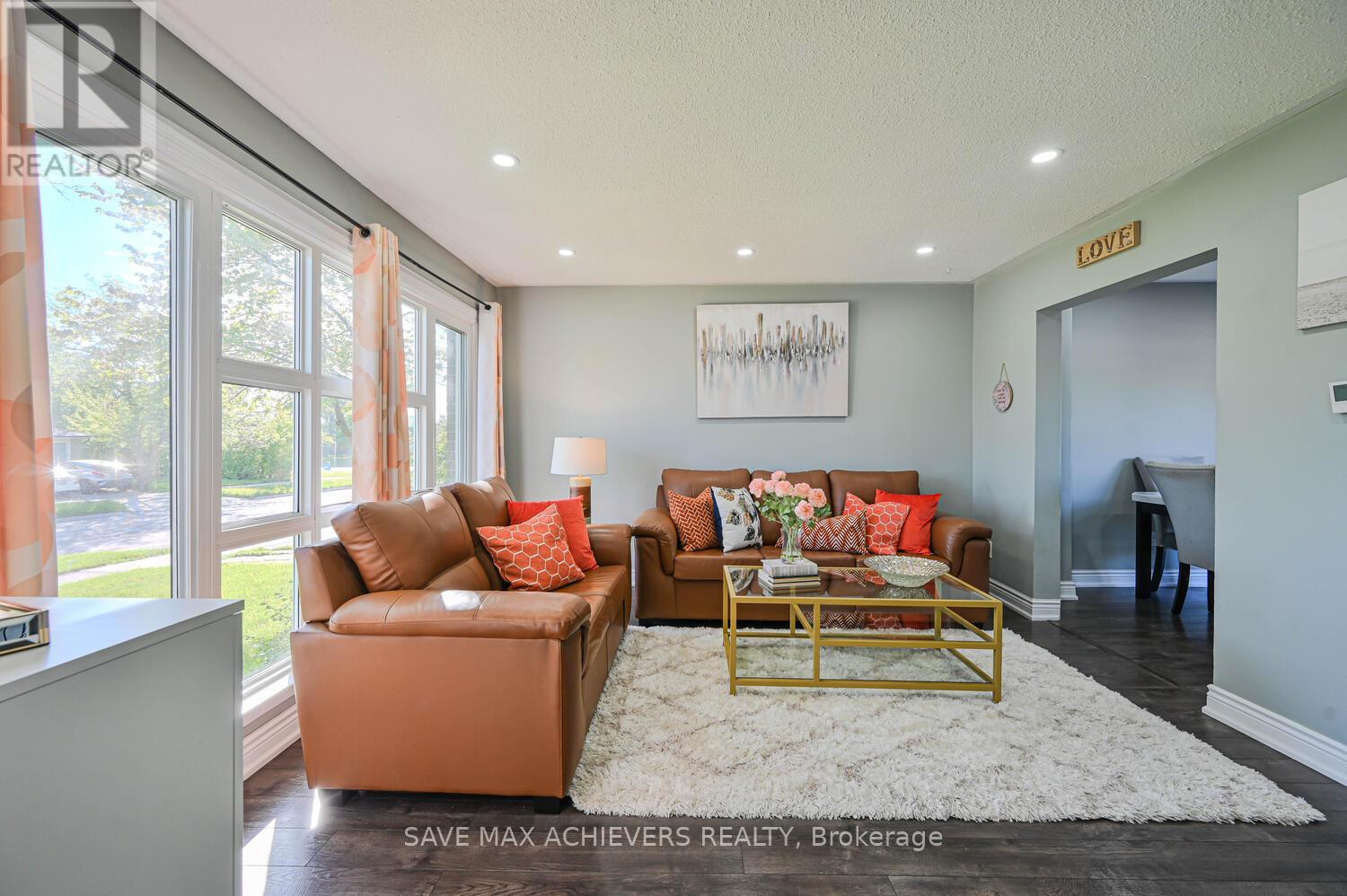 8 Earnscliffe Gate, Brampton, Ontario  L6T 3B3 - Photo 6 - W12161133