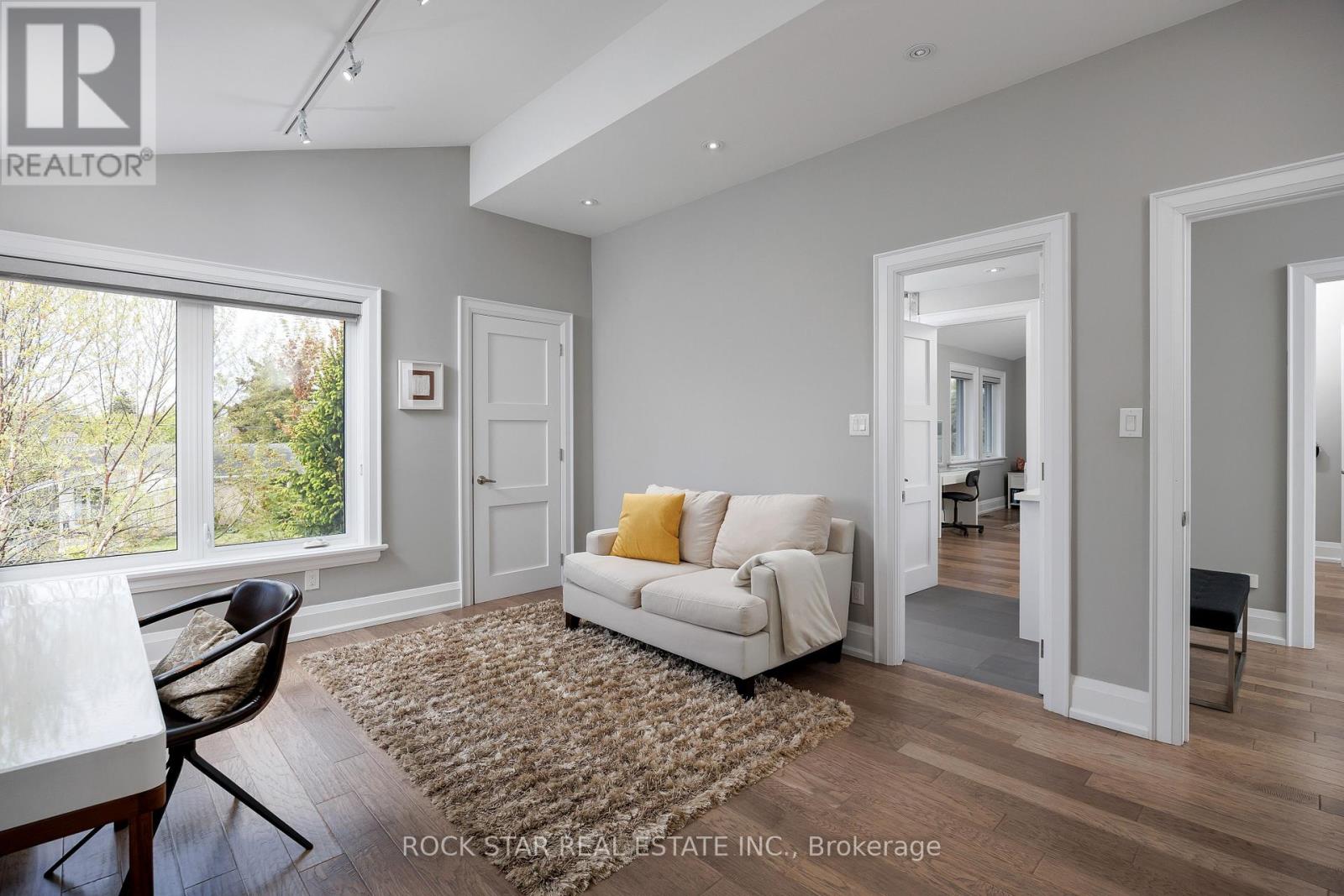 443 Seabourne Drive, Oakville, Ontario  L6L 4E9 - Photo 33 - W12161144