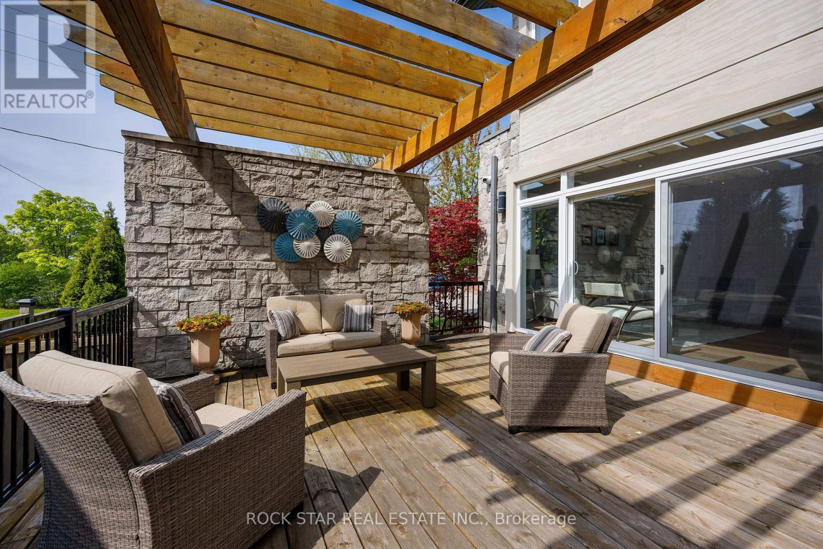 443 Seabourne Drive, Oakville, Ontario  L6L 4E9 - Photo 8 - W12161144