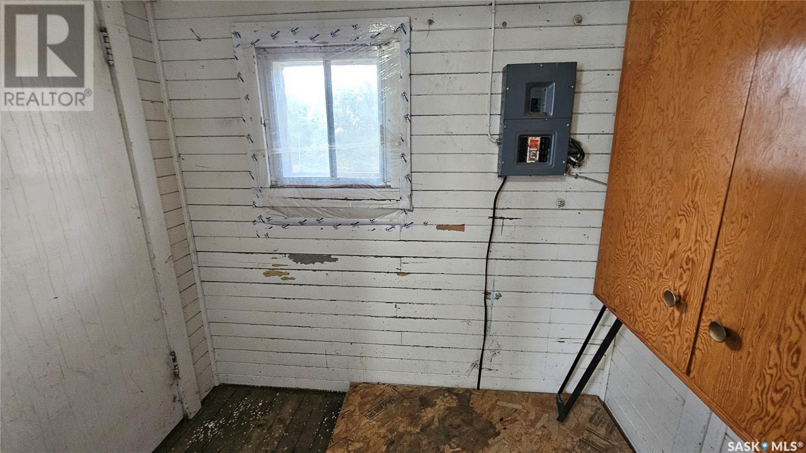 2470 Proton Avenue, Gull Lake, Saskatchewan  S0N 1A0 - Photo 14 - SK006568