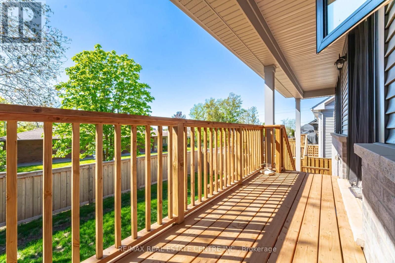 141 Terrace Drive, Grimsby, Ontario  L3M 0L2 - Photo 47 - X12161165