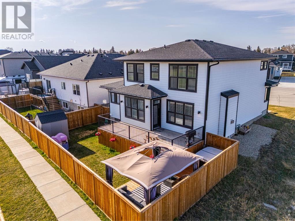 1346 Lackner Boulevard, Carstairs, Alberta  T0L 0N0 - Photo 45 - A2216307