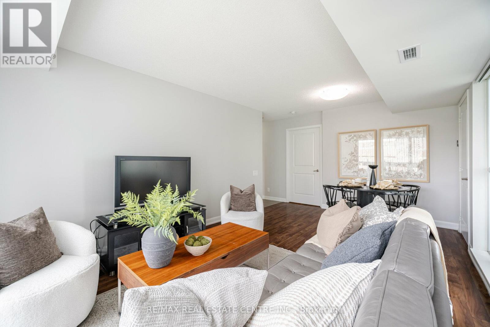 906 - 17 Anndale Drive, Toronto, Ontario  M2N 2W7 - Photo 10 - C12161168