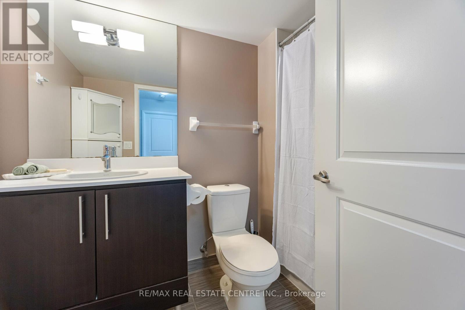 906 - 17 Anndale Drive, Toronto, Ontario  M2N 2W7 - Photo 23 - C12161168