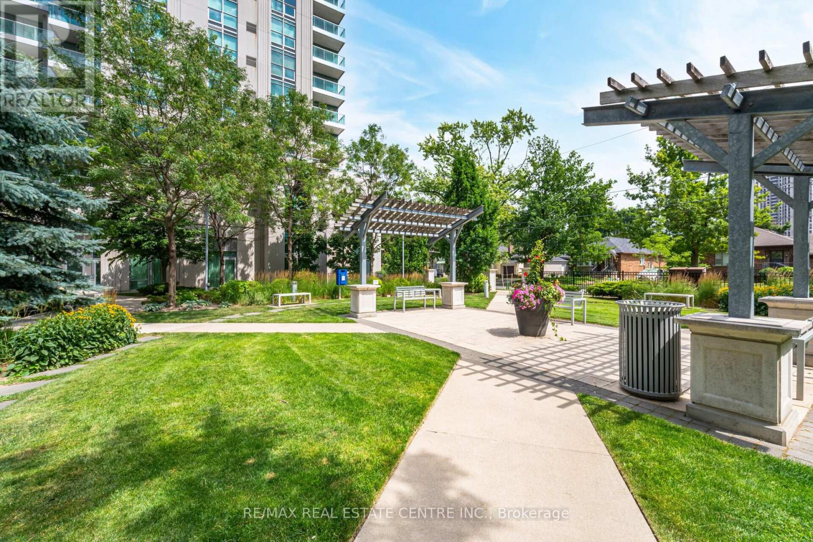906 - 17 Anndale Drive, Toronto, Ontario  M2N 2W7 - Photo 29 - C12161168