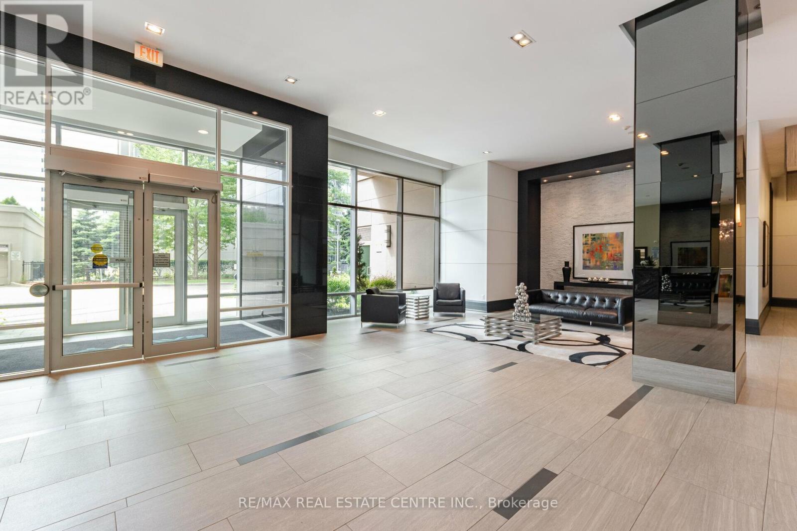 906 - 17 Anndale Drive, Toronto, Ontario  M2N 2W7 - Photo 3 - C12161168