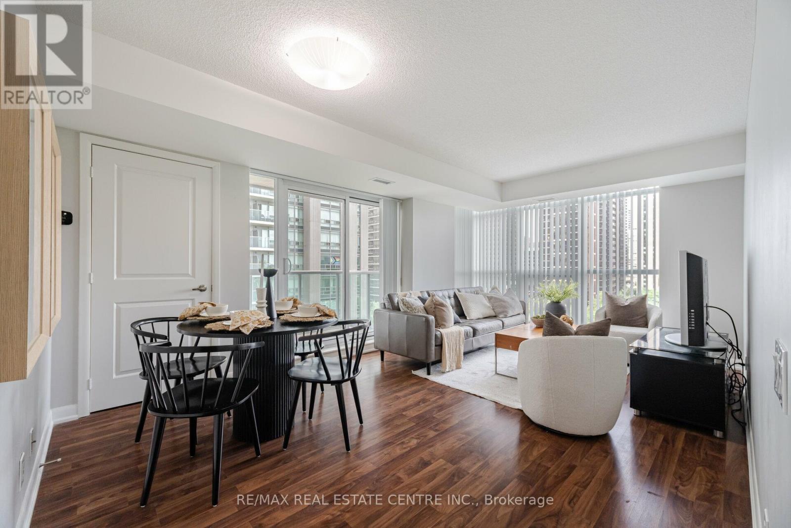 906 - 17 Anndale Drive, Toronto, Ontario  M2N 2W7 - Photo 7 - C12161168