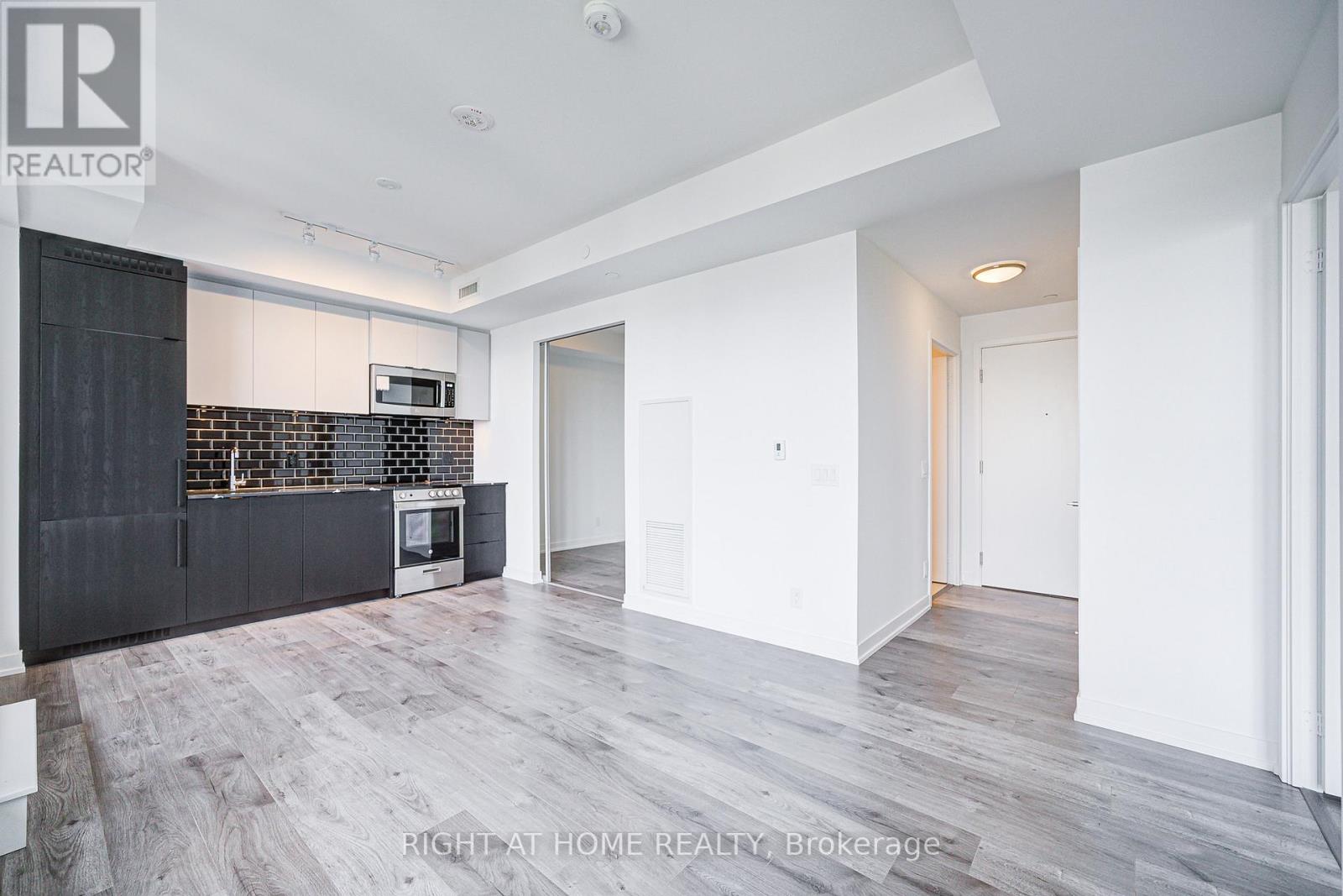 603 - 285 Dufferin Street, Toronto, Ontario  M6K 0J2 - Photo 5 - W12161170