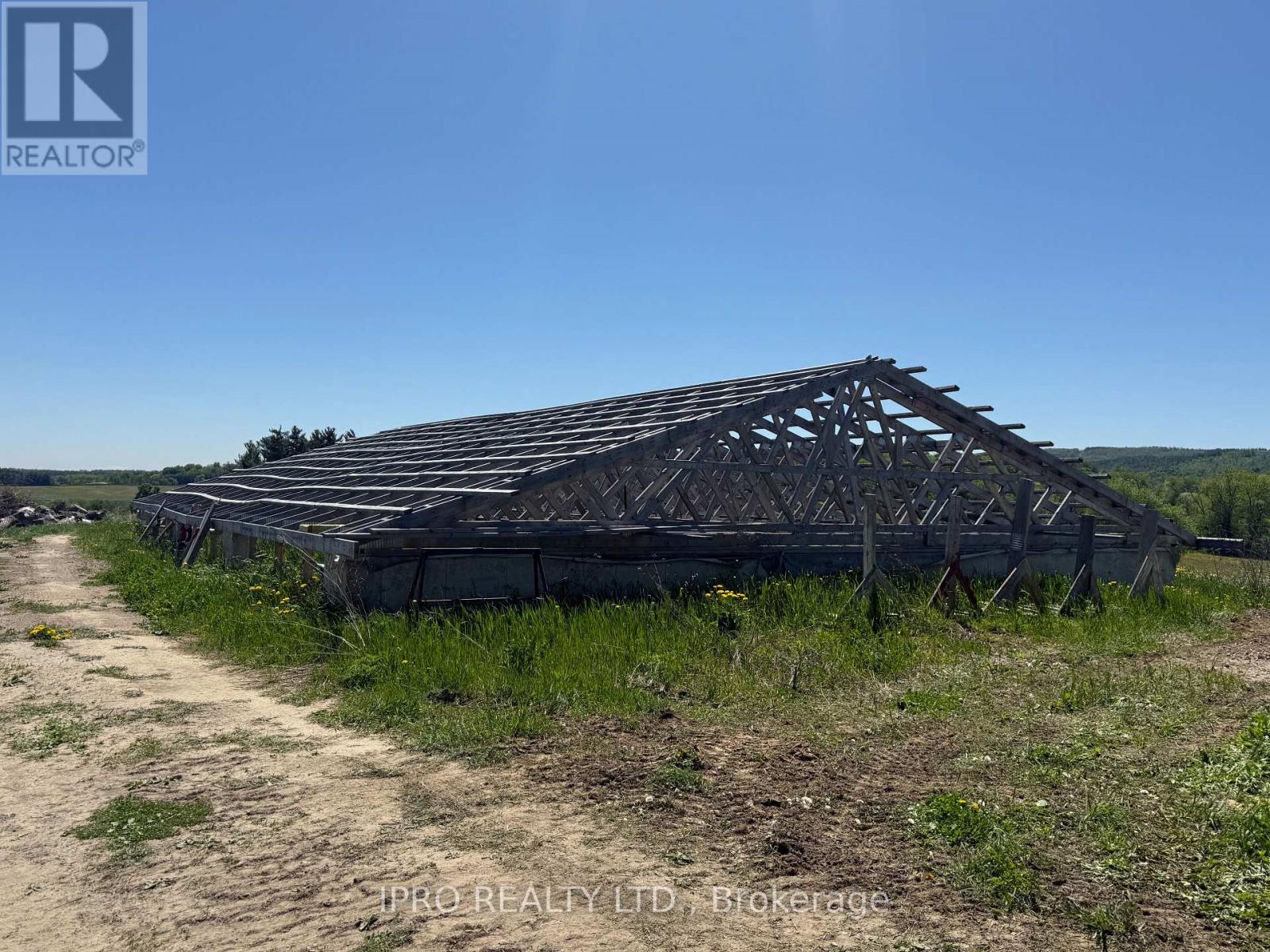 828254 Mulmur Nottawasaga Townline, Mulmur, Ontario  L9V 0Y7 - Photo 23 - X12161180