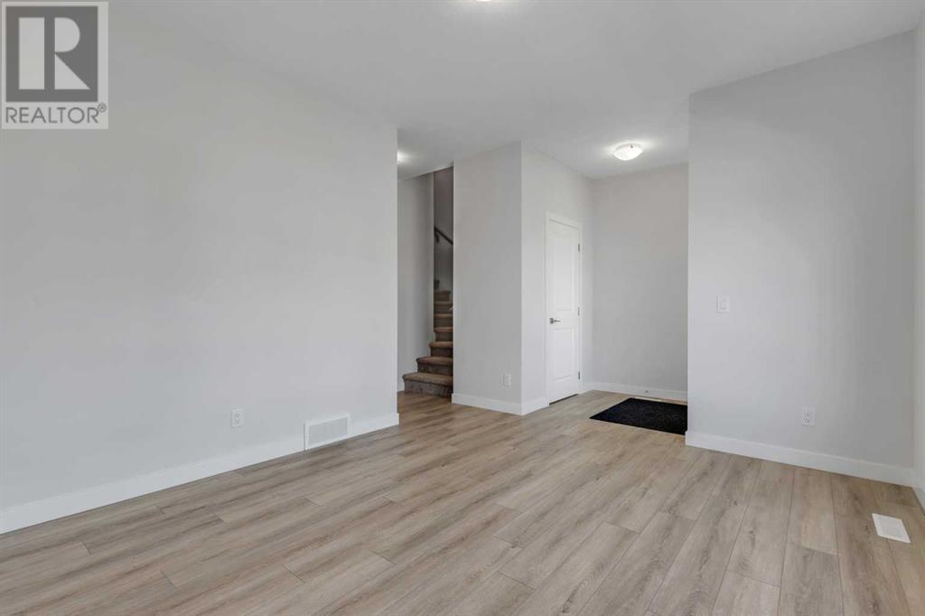 23 Ambleton Street Nw, Calgary, Alberta  T3P 1W9 - Photo 7 - A2215272