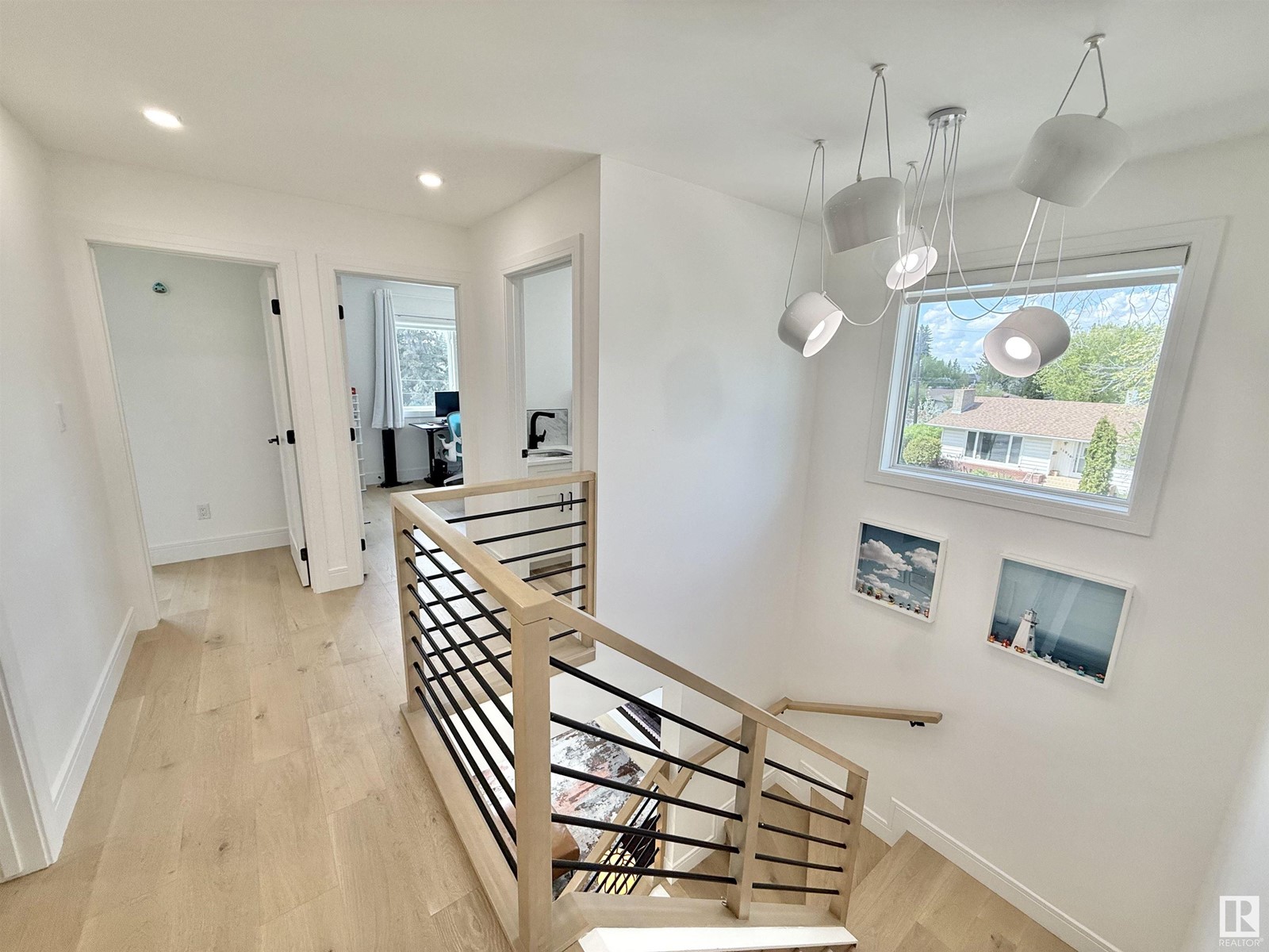 Property at 7332 118 ST NW image 2