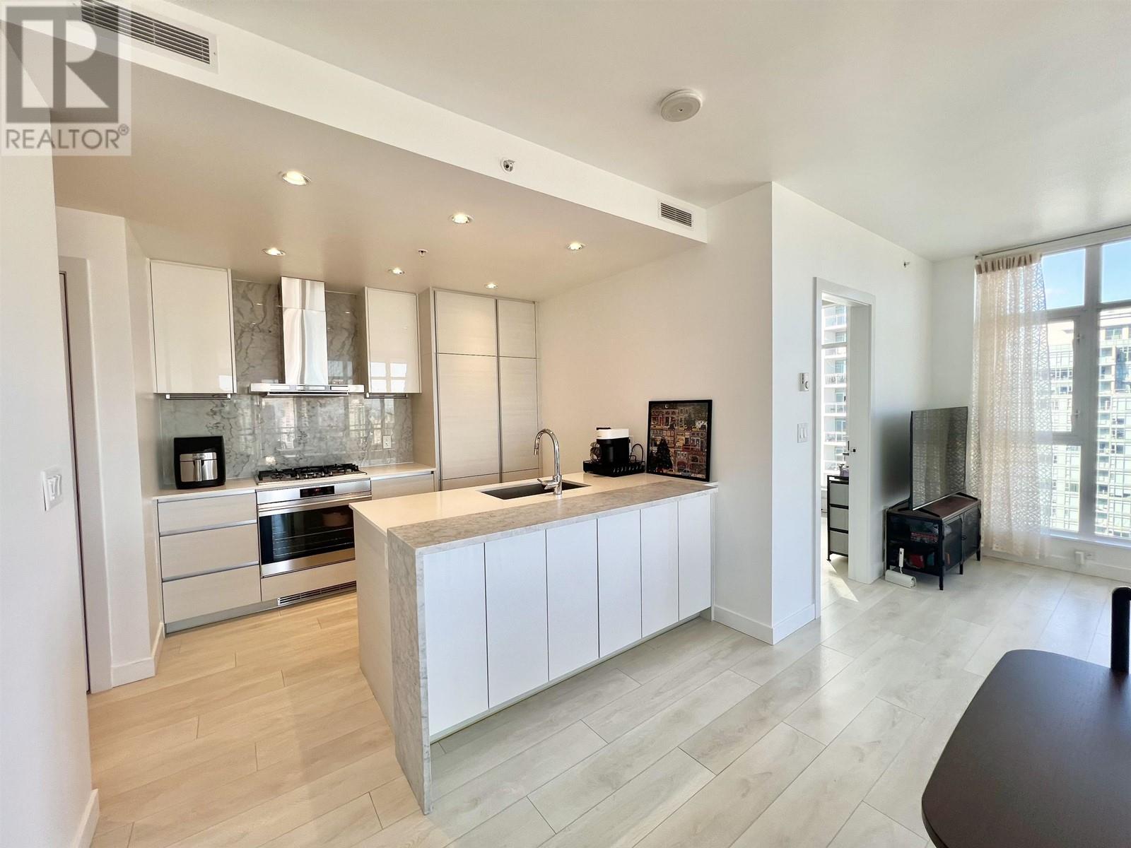 3710 6098 Station Street, Burnaby, British Columbia  V5H 0H4 - Photo 3 - R3000270