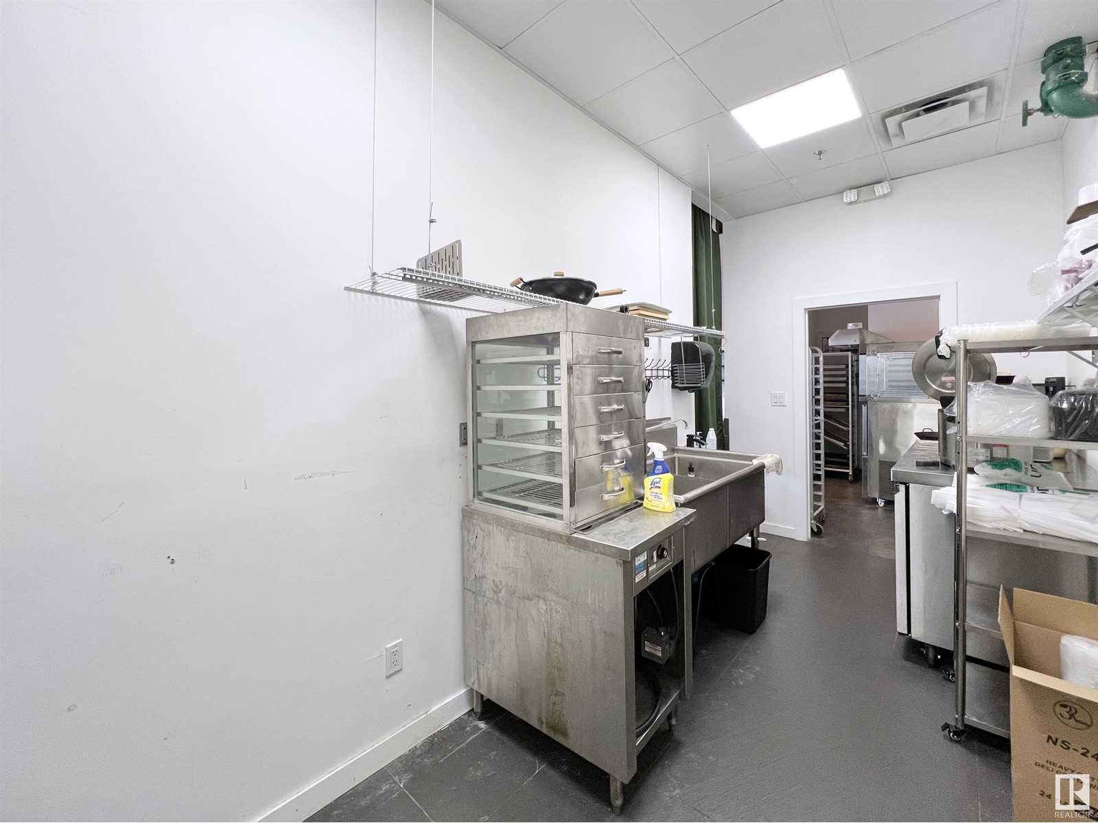 3354b 3361 Gateway Bv Nw, Edmonton, Alberta  T6J 6V1 - Photo 7 - E4437447