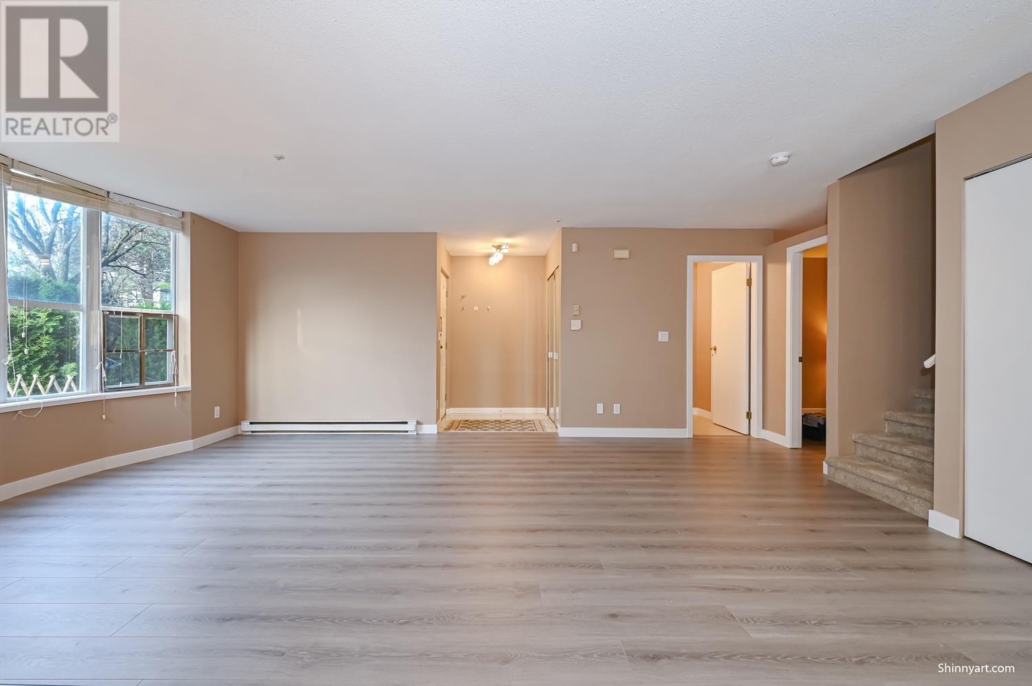 Listing Picture 12 of 26 : 119 8300 GENERAL CURRIE ROAD, Richmond / 烈治文 - 魯藝地產 Yvonne Lu Group - MLS Medallion Club Member