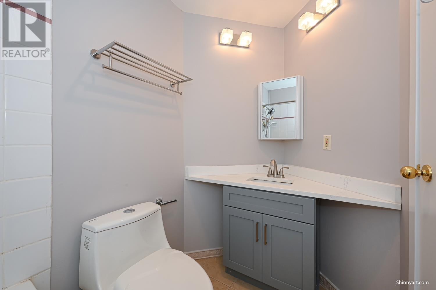 Listing Picture 19 of 26 : 119 8300 GENERAL CURRIE ROAD, Richmond / 烈治文 - 魯藝地產 Yvonne Lu Group - MLS Medallion Club Member