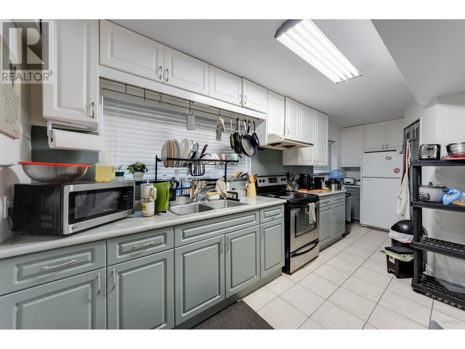 7396 Sherbrooke Street, Vancouver, British Columbia  V5X 4E4 - Photo 24 - R3004642