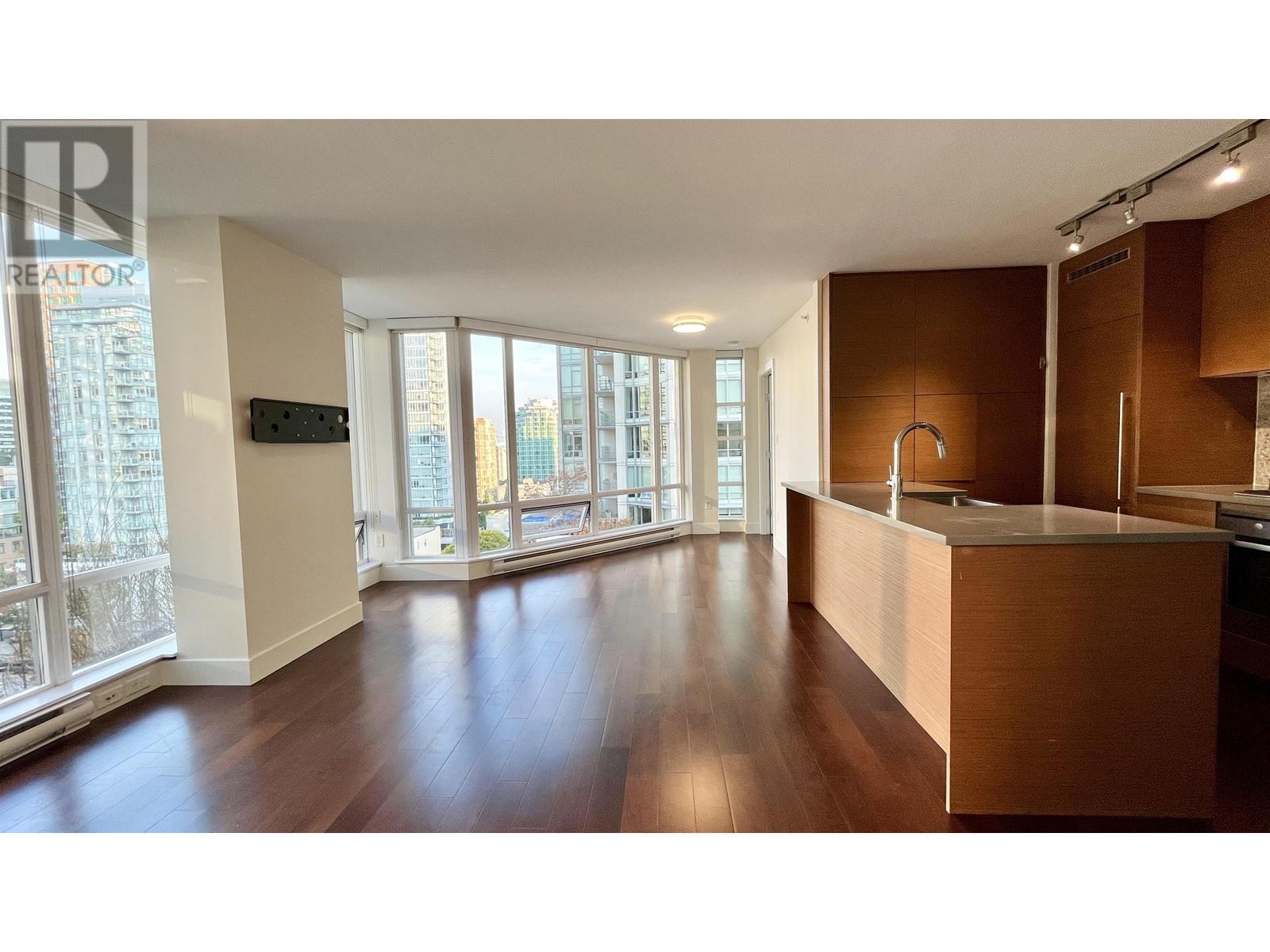 1107 565 Smithe Street, Vancouver, British Columbia  V6B 0E4 - Photo 1 - R3004352