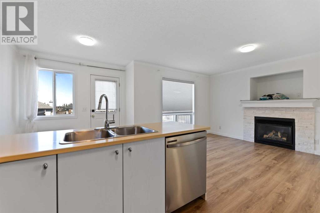 20 Bridleridge Circle Sw, Calgary, Alberta  T2Y 4C7 - Photo 9 - A2218177
