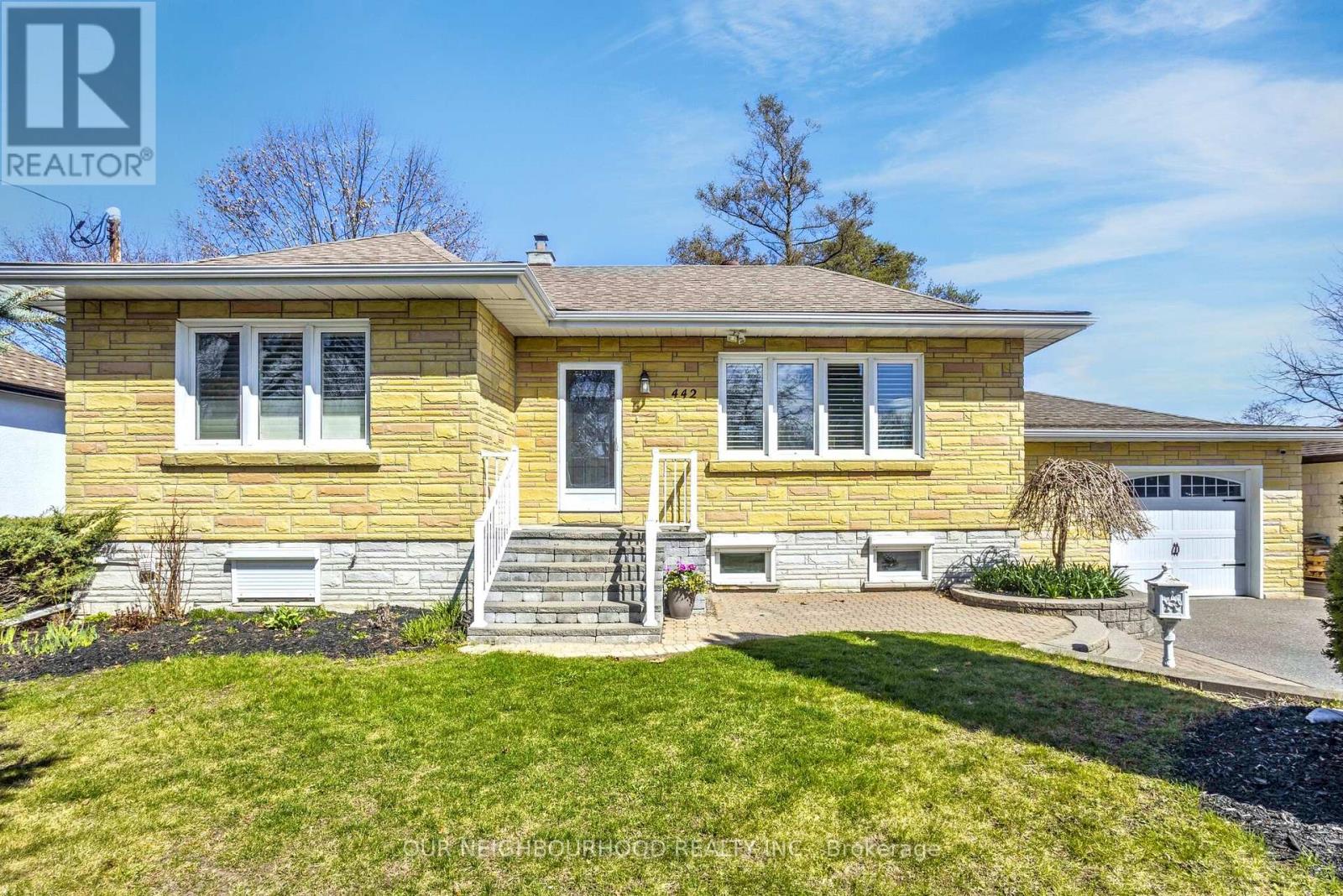 442 RIDGEWAY AVENUE, Oshawa, Ontario