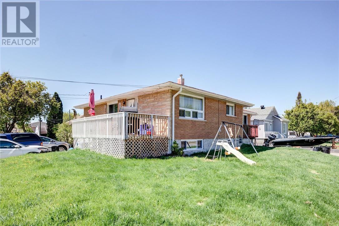 41 O'connor Street, Chelmsford, Ontario  P0M 1L0 - Photo 3 - 2122287