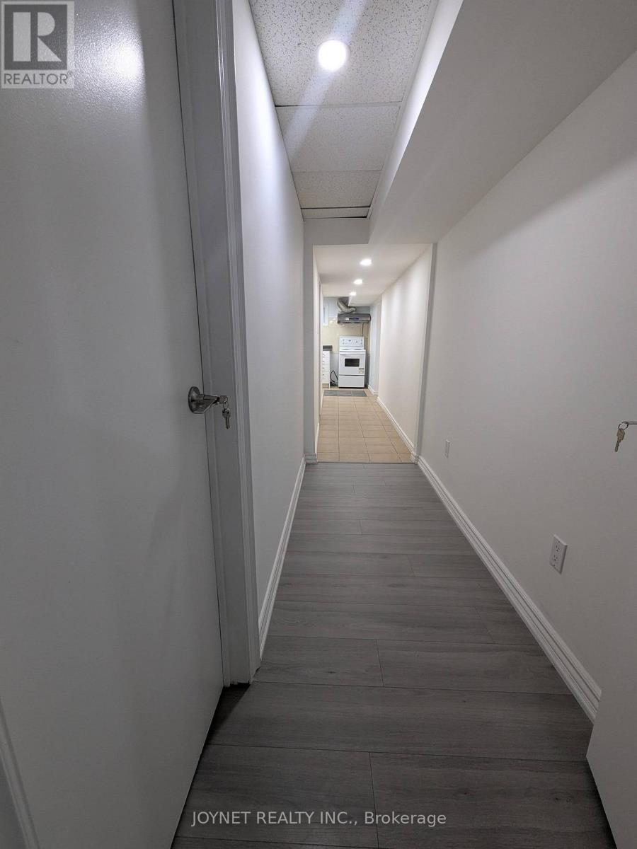 Shared  Bsmt L2 (2nd Bdrm - 47 Caracas Road, Toronto, Ontario  M2K 1A8 - Photo 13 - C12155906