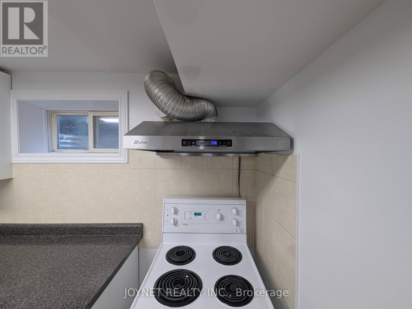 Shared  Bsmt L2 (2nd Bdrm - 47 Caracas Road, Toronto, Ontario  M2K 1A8 - Photo 8 - C12155906