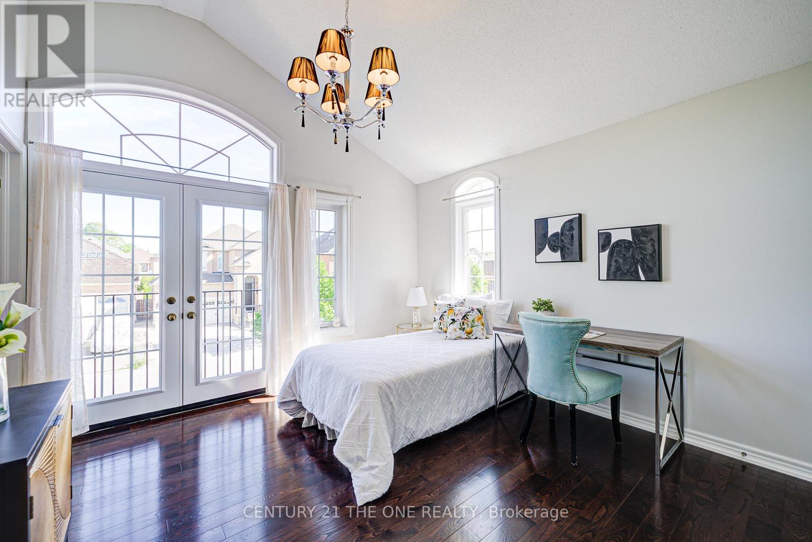 60 Wicker Drive, Richmond Hill, Ontario  L4E 4T5 - Photo 19 - N12161186