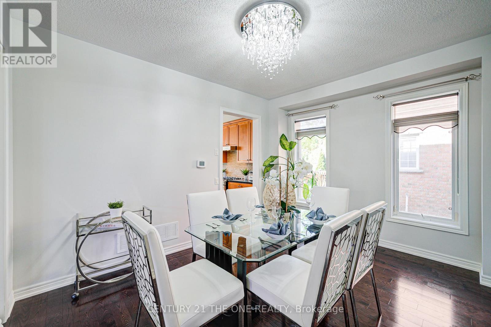 60 Wicker Drive, Richmond Hill, Ontario  L4E 4T5 - Photo 8 - N12161186