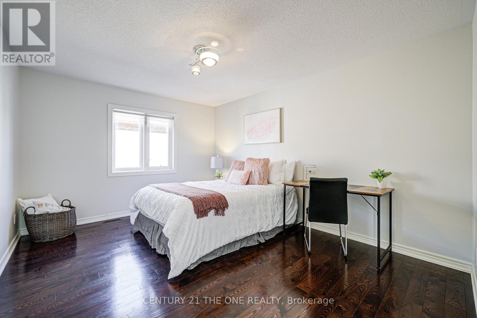 60 Wicker Drive, Richmond Hill, Ontario  L4E 4T5 - Photo 21 - N12161186