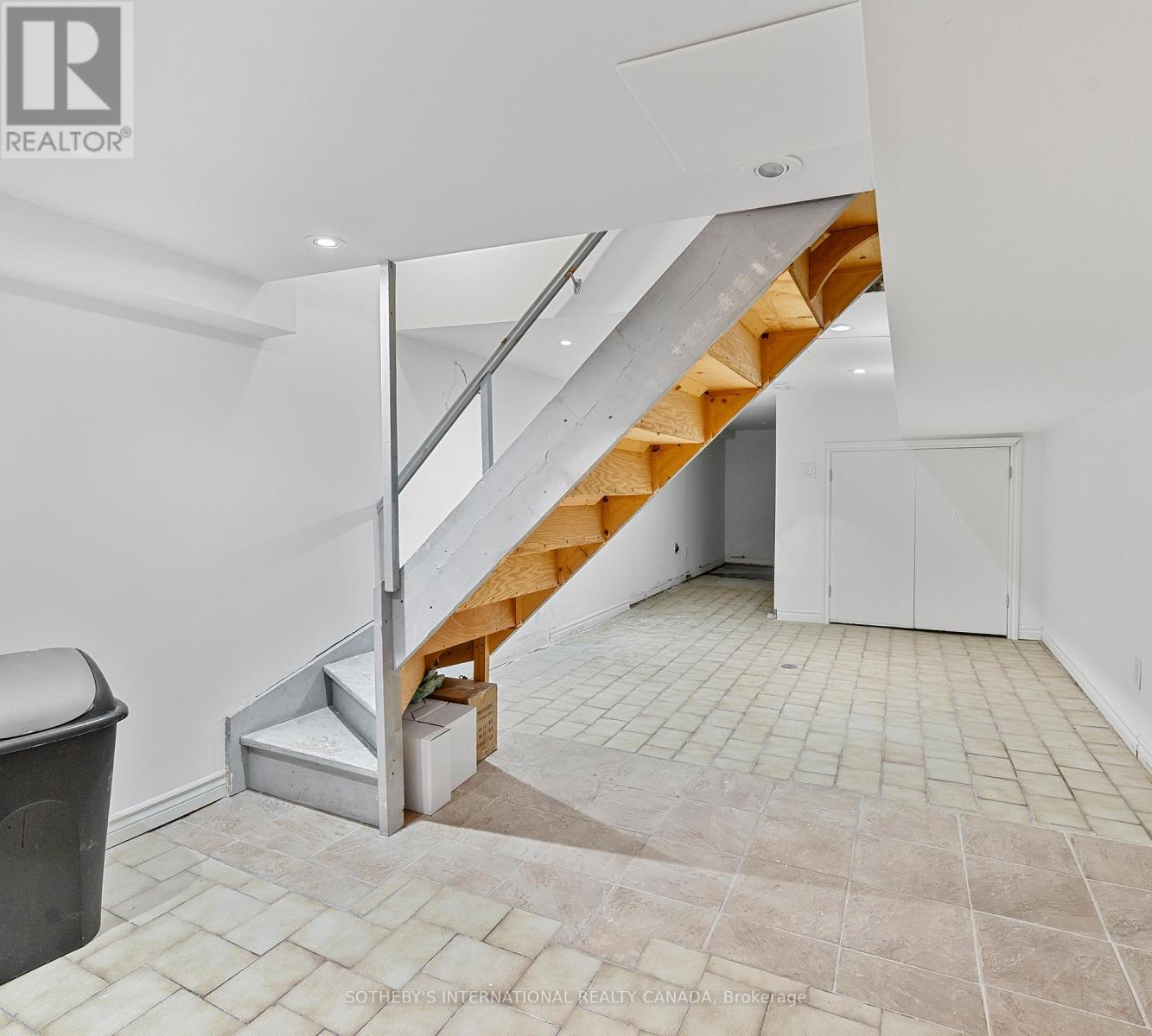 44 Fisher Street, Toronto, Ontario  M6K 1V8 - Photo 23 - C12160303