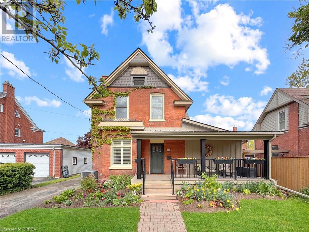 Property at 5 HAWARDEN Avenue image 1
