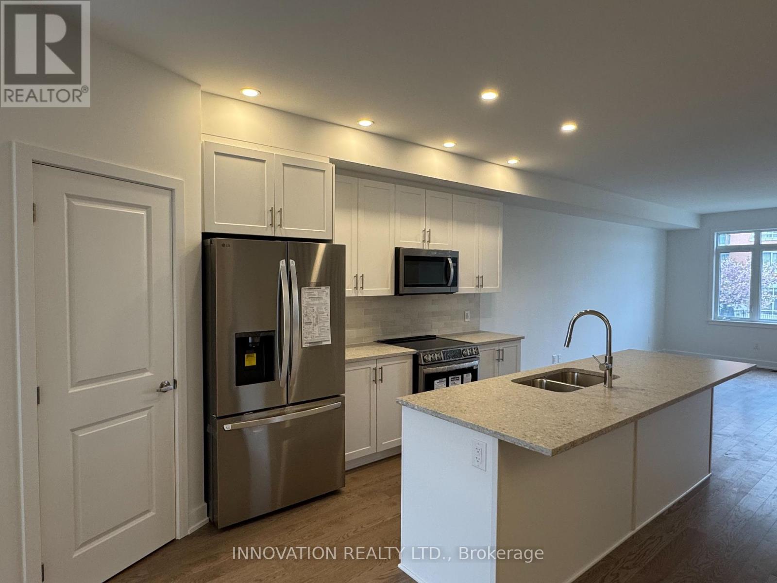 825 Anciano Crescent, Ottawa, Ontario  K2S 2R6 - Photo 16 - X12161189