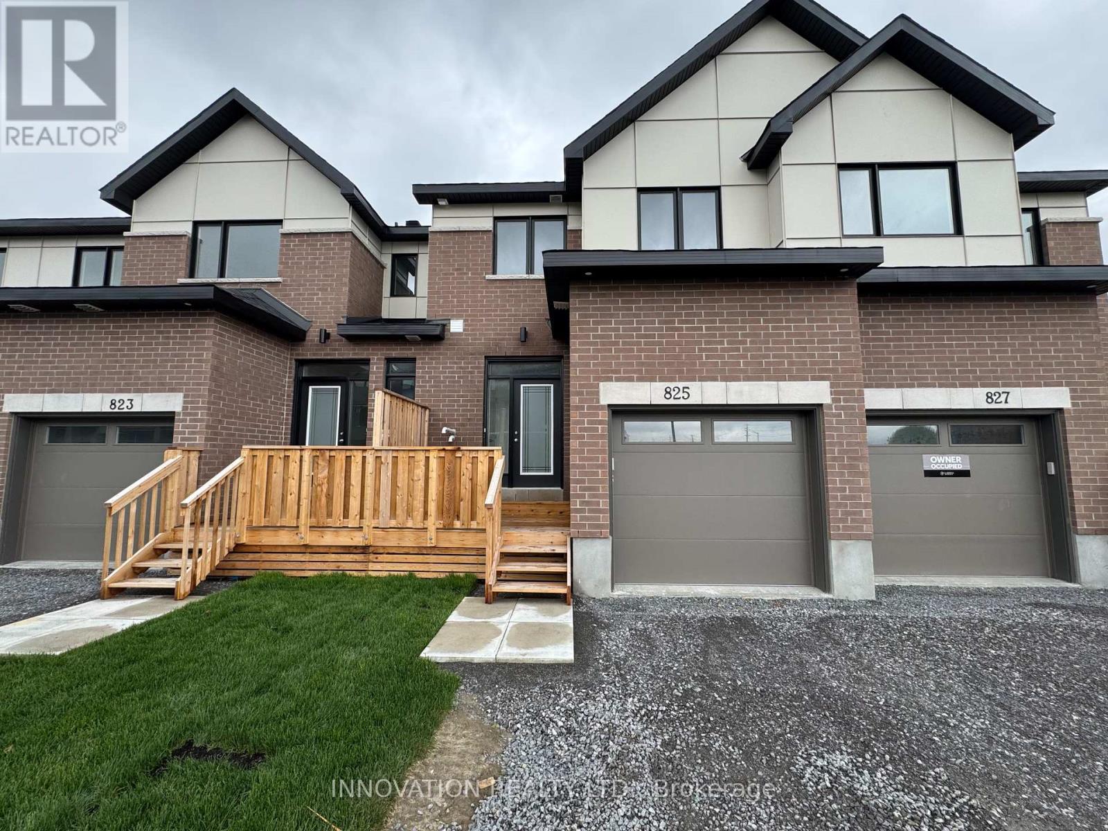 825 Anciano Crescent, Ottawa, Ontario  K2S 2R6 - Photo 2 - X12161189