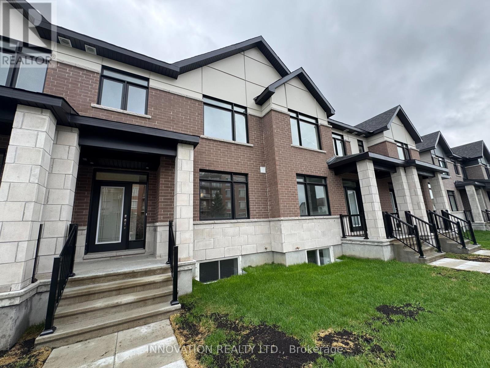 825 Anciano Crescent, Ottawa, Ontario  K2S 2R6 - Photo 3 - X12161189