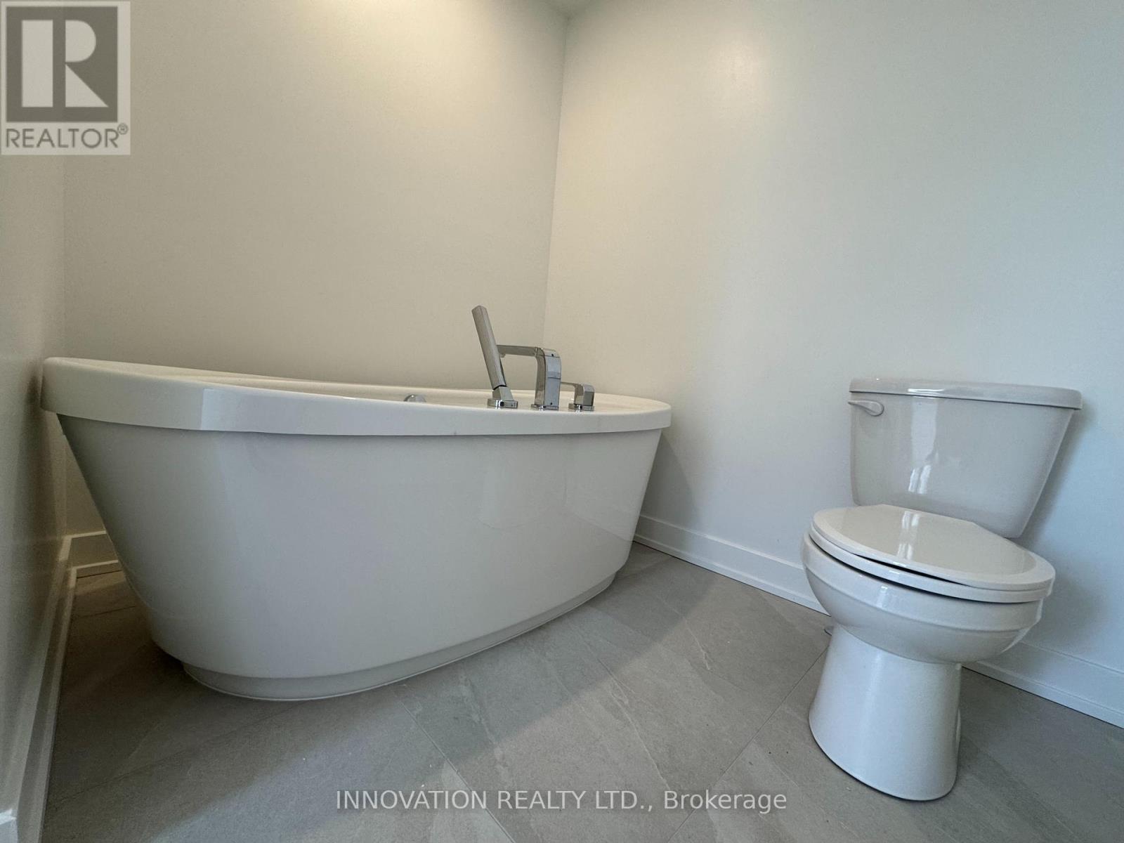 825 Anciano Crescent, Ottawa, Ontario  K2S 2R6 - Photo 36 - X12161189