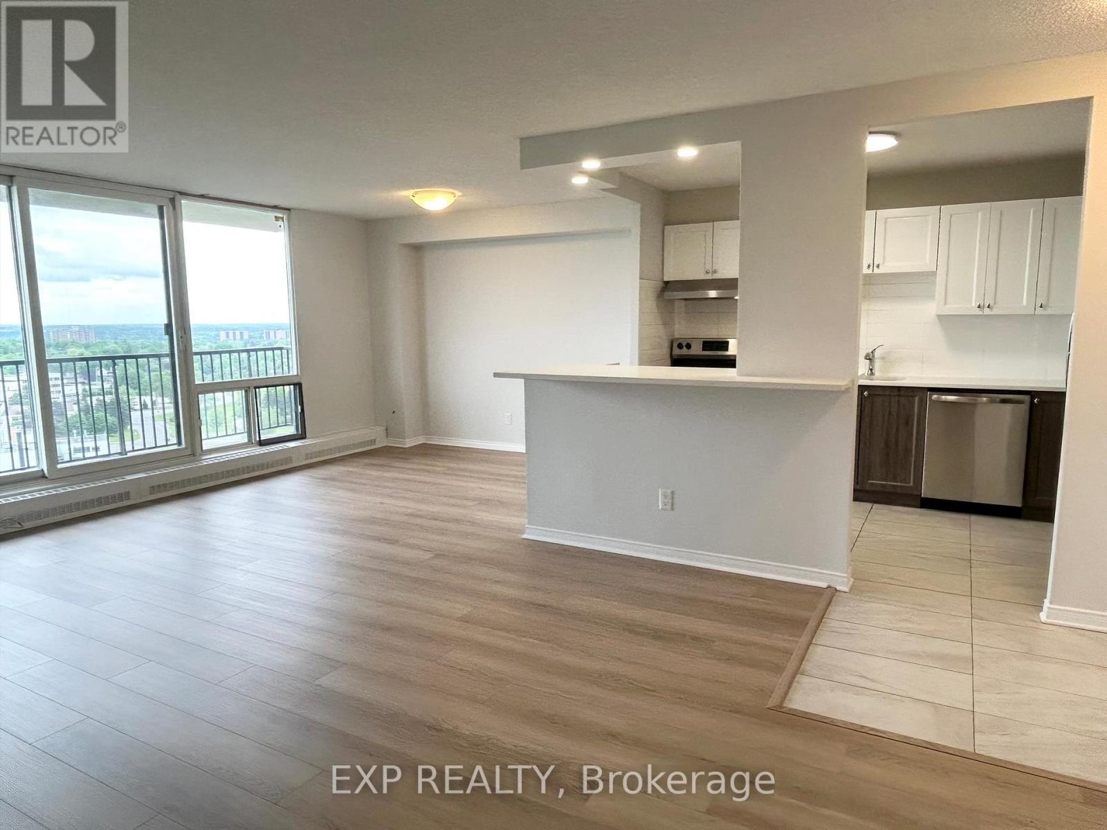 1705 - 665 Bathgate Drive, Ottawa, Ontario  K1K 3Y4 - Photo 9 - X12161194