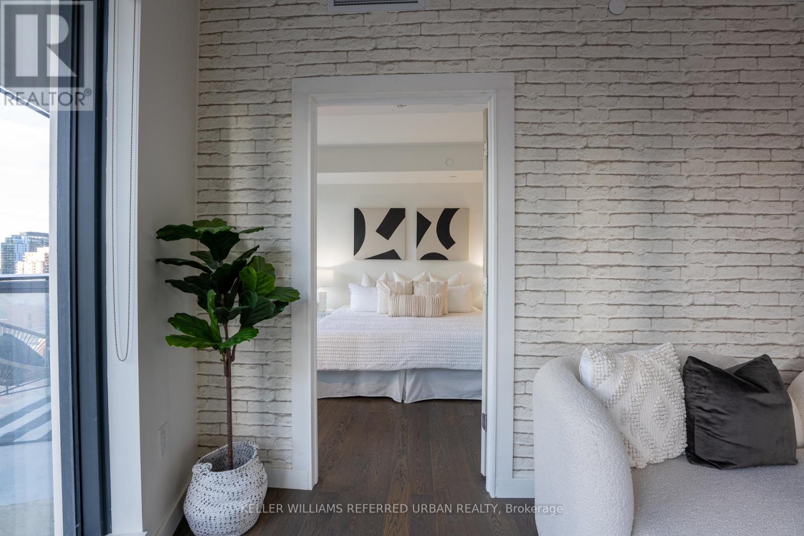 1207 - 2a Church Street, Toronto, Ontario  M5E 0E1 - Photo 11 - C12161193
